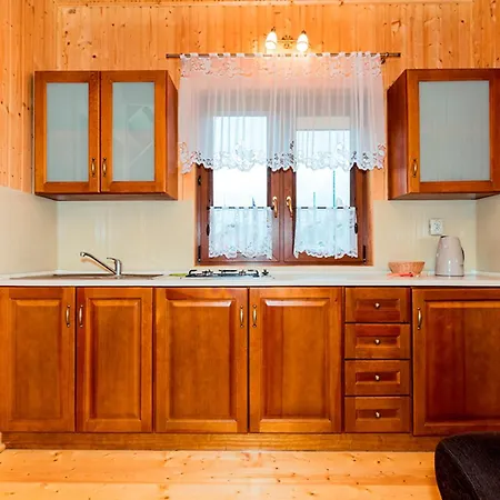 Orka Nr 18 우스트 노리 모르스키