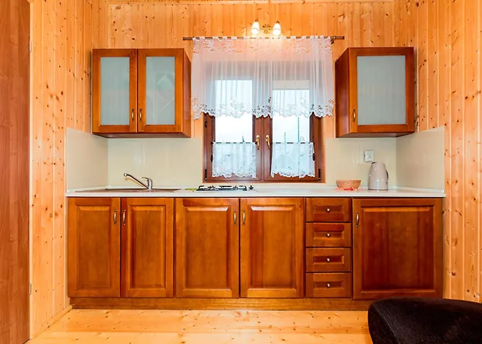 Orka Nr 18 Ustronie Morskie